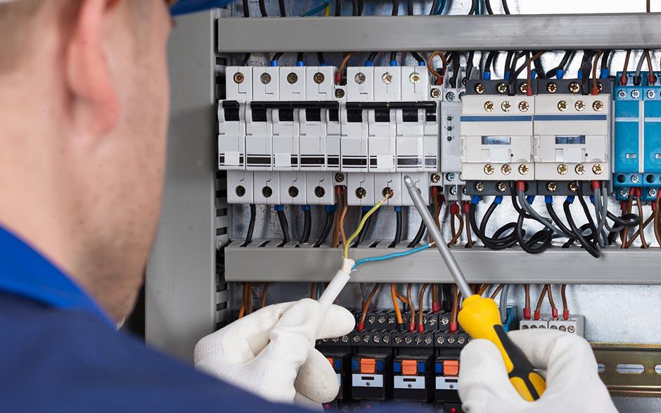 tarif artisan électricien Mennecy